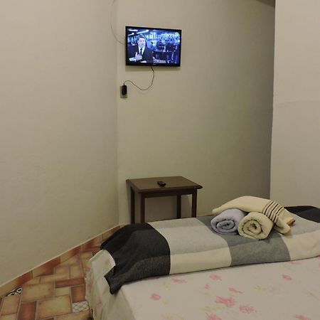Pousada Casa Da Serra São Tomé das Letras Habitación foto
